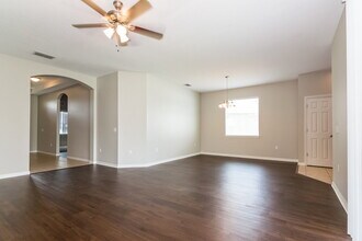 955 Krenson Woods Rd in Lakeland, FL - Building Photo - Building Photo