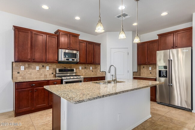 26727 N 14th Ln in Phoenix, AZ - Building Photo - Building Photo