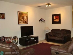 4388 SW 132nd Wy in Miramar, FL - Building Photo - Building Photo