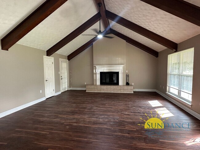 2181 Calle De Castelar in Navarre, FL - Building Photo - Building Photo