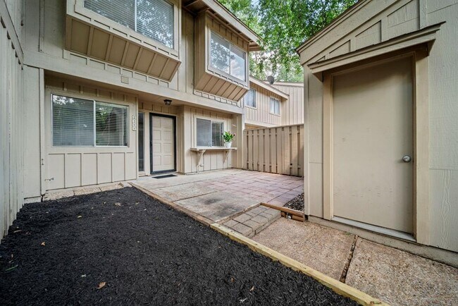 2344 W Settler's Way in Spring, TX - Building Photo - Building Photo