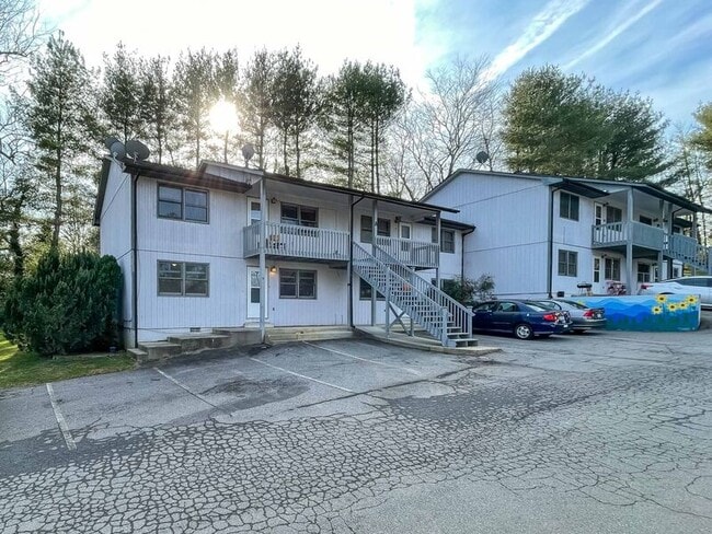 property at 20 Brookdale Rd
