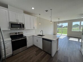 549 Galt Dr in Stephenville, TX - Building Photo - Building Photo