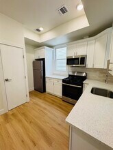 750 Communipaw Ave in Jersey City, NJ - Building Photo - Building Photo