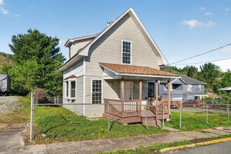 139 Martin St in Clarksburg, WV - Building Photo - Building Photo
