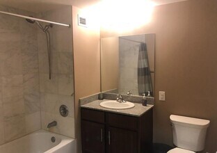 110 Somerset St Unit 2109, Unit 2109 in New Brunswick, NJ - Building Photo - Building Photo