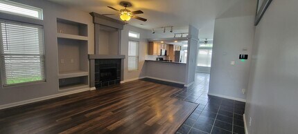 2540 Spring Valley Loop in Lexington, KY - Building Photo - Building Photo