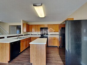 11141 Hylas Dr in Noblesville, IN - Building Photo - Building Photo