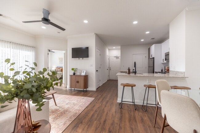 92West in West Des Moines, IA - Foto de edificio - Building Photo