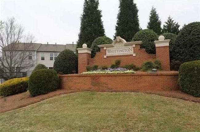 1320 Thornborough Dr in Alpharetta, GA - Building Photo - Building Photo