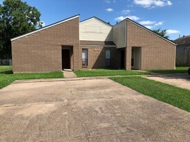3606 Choctaw St in Bryan, TX - Building Photo
