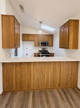 2138 Lonnie Ln in Oklahoma City, OK - Building Photo - Building Photo