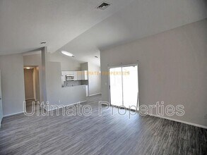 7628 W Hazelwood St in Phoenix, AZ - Building Photo - Building Photo