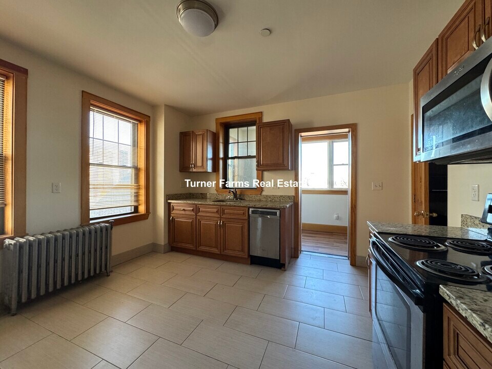 145 Hillside St, Unit 2 in Boston, MA - Building Photo