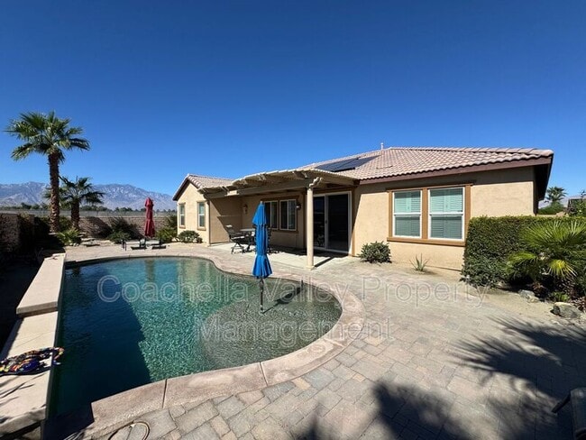 property at 74049 Kingston Ct W