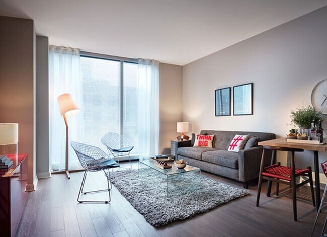 500 N Lake Shore Dr in Chicago, IL - Foto de edificio - Building Photo