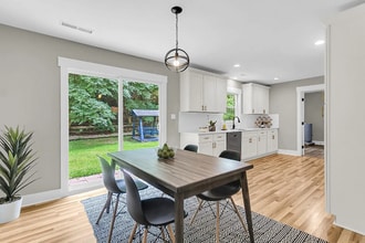 6305 Lucille Dr in North Charleston, SC - Building Photo - Building Photo