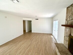 2844 W Marlette Ave in Phoenix, AZ - Building Photo - Building Photo