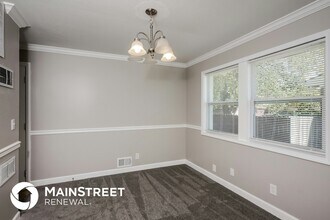4609 Glenna Way in Louisville, KY - Building Photo - Building Photo