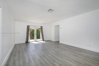 900 Benevento Ave in Coral Gables, FL - Building Photo - Building Photo