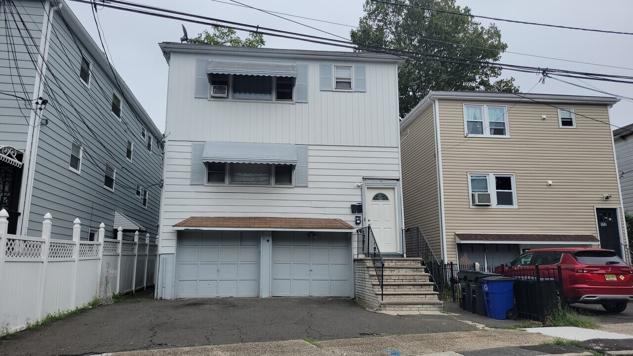 110 Boylan St, Unit 110 Boylan St #1 in Newark, NJ - Building Photo