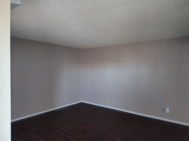 property at 15551 Sunland Gin Rd