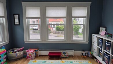 31 Lawrence St, Unit 31 in Watertown, MA - Foto de edificio - Building Photo