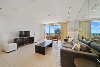 201 Crandon Blvd, Unit 927 in Miami, FL - Building Photo - Building Photo
