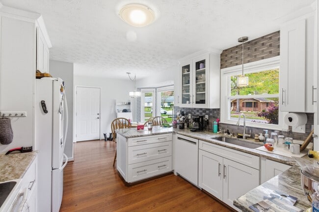 601 Winged Foot Ct in New Bern, NC - Building Photo - Building Photo