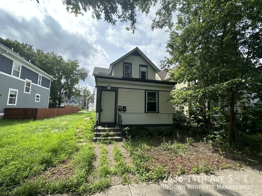 2636 14th Ave S in Minneapolis, MN - Building Photo