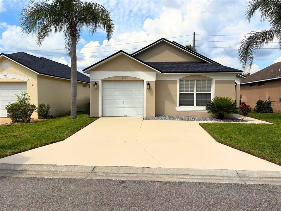 2973 Kokomo Loop in Haines City, FL - Building Photo