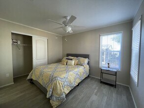 6448 Golden Nugget Dr in Orlando, FL - Building Photo - Building Photo