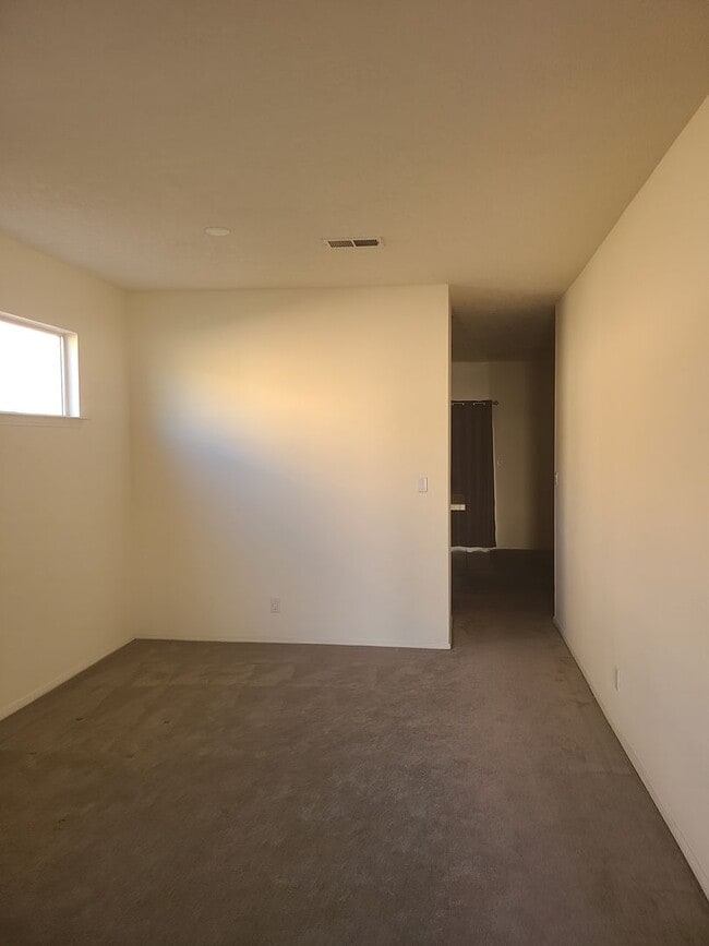 7304 Gallinas Ave NE in Albuquerque, NM - Building Photo - Building Photo