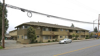 University Terrace Apartments in Los Gatos, CA - Building Photo - Building Photo