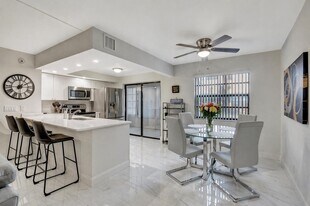 106 Piedmont C in Delray Beach, FL - Building Photo