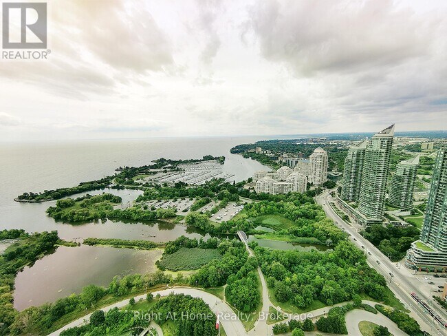 property at 20-4420 Shore Breeze Dr