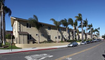 Villa Real in National City, CA - Building Photo