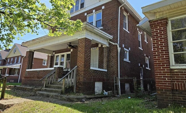 property at 533 Fairwood Ave
