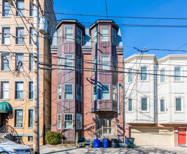 610 Madison St in Hoboken, NJ - Building Photo - Building Photo