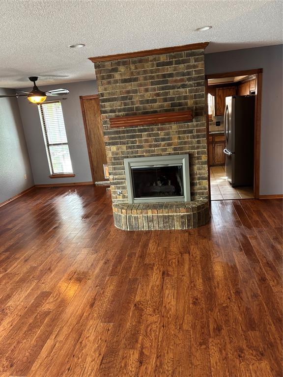 property at 3701 Windscape Ave