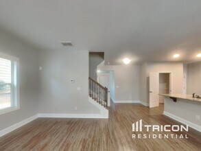 2203 Bridgewater Pass in Hampton, GA - Building Photo - Building Photo