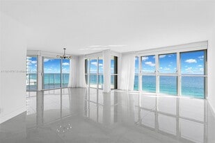 16485 Collins Ave in Sunny Isles Beach, FL - Building Photo