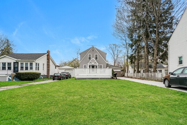 651 Voelker Ave in Euclid, OH - Building Photo - Building Photo