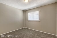 6694 N 43rd Ave photo'