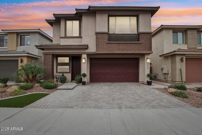 property at 3551 E Louise Dr