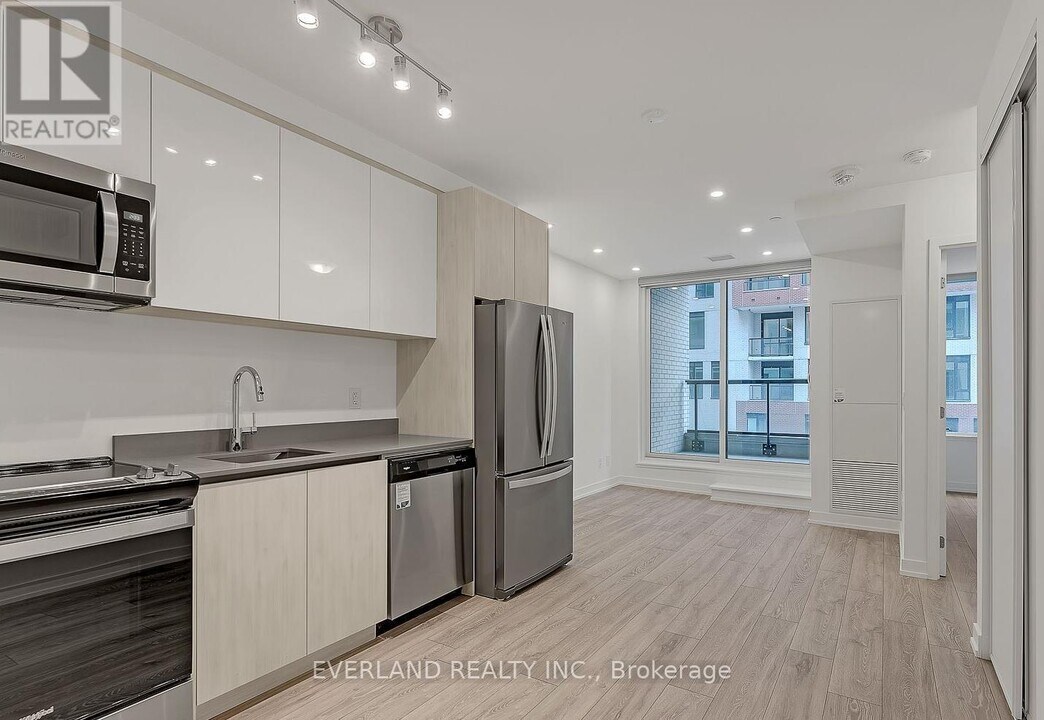 3100 Keele St in Toronto, ON - Building Photo