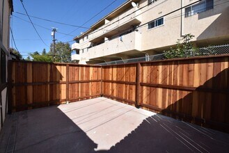 2906 Griffith Park Blvd in Los Angeles, CA - Building Photo - Building Photo