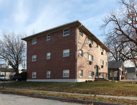 2618 W 43rd Ave Apartments