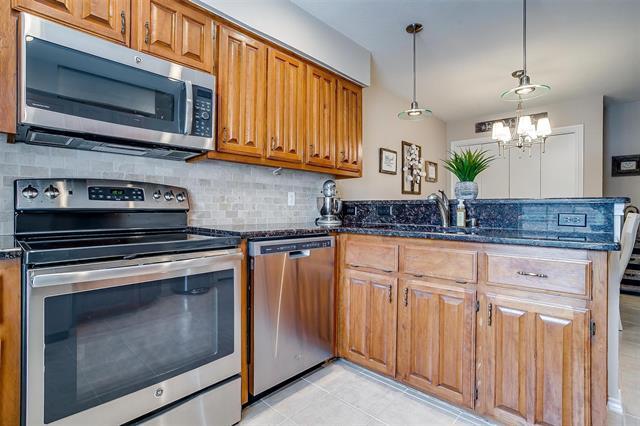 4121-4123 Spring Meadow Ln in Flower Mound, TX - Building Photo - Building Photo