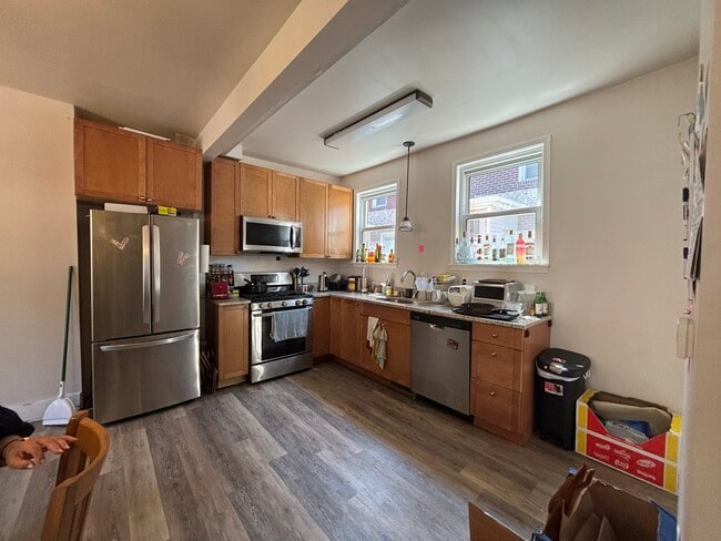 property at 5872 Shady Forbes Ter